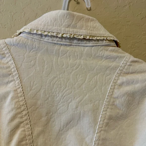 White House Black Market Blazer Womens Size 2 creamy color/decorative collar - Picture 5 of 9